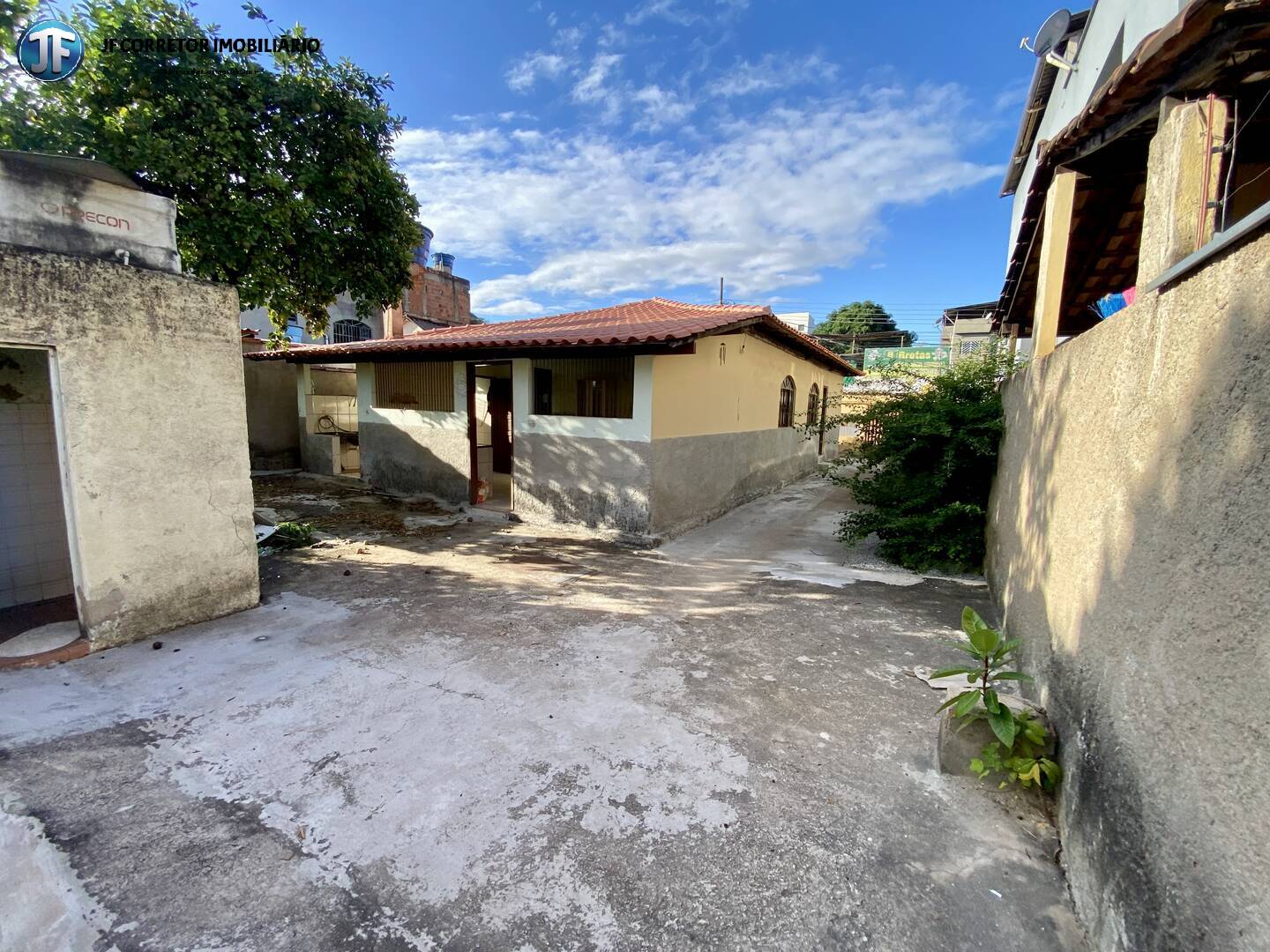 Casa à venda com 4 quartos, 360m² - Foto 18