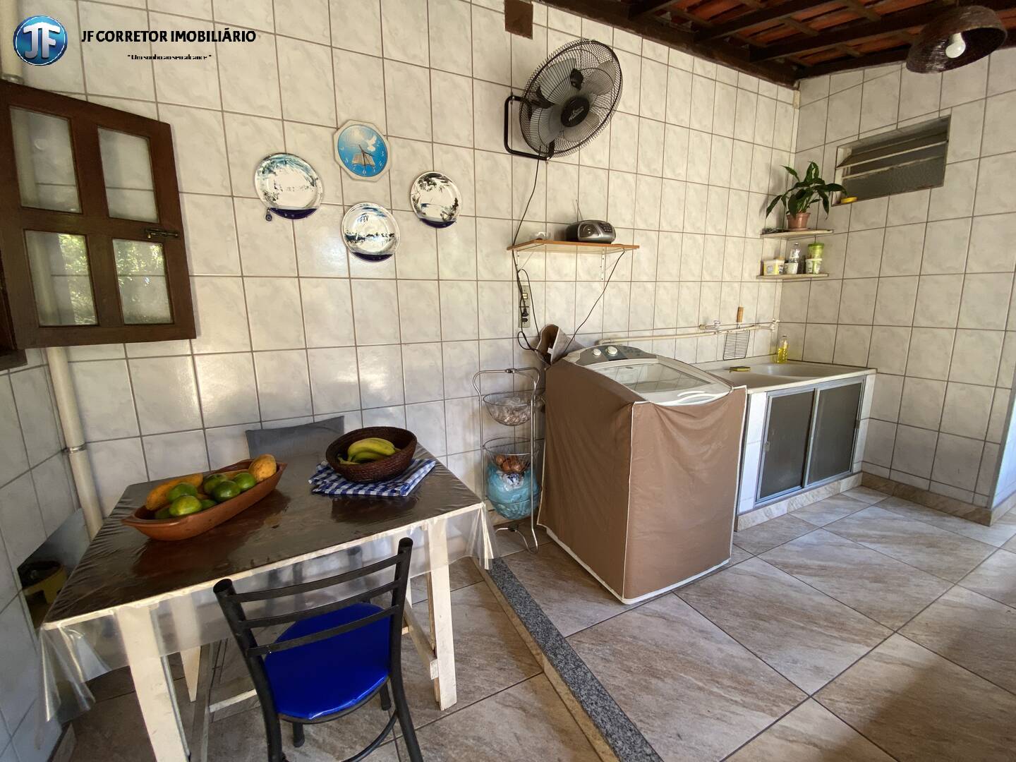 Casa à venda com 3 quartos, 242m² - Foto 14