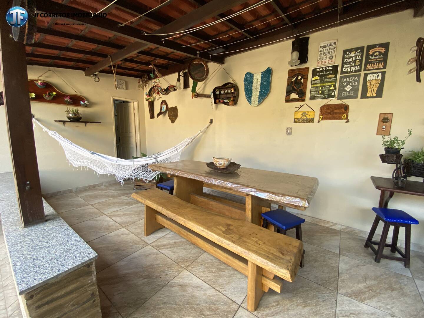 Casa à venda com 3 quartos, 242m² - Foto 18