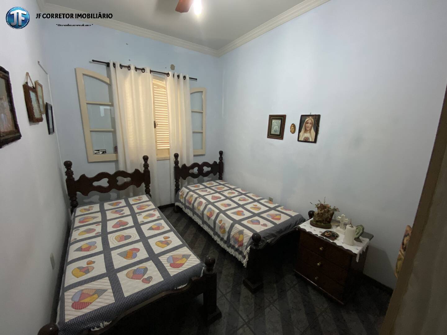 Casa à venda com 3 quartos, 242m² - Foto 25