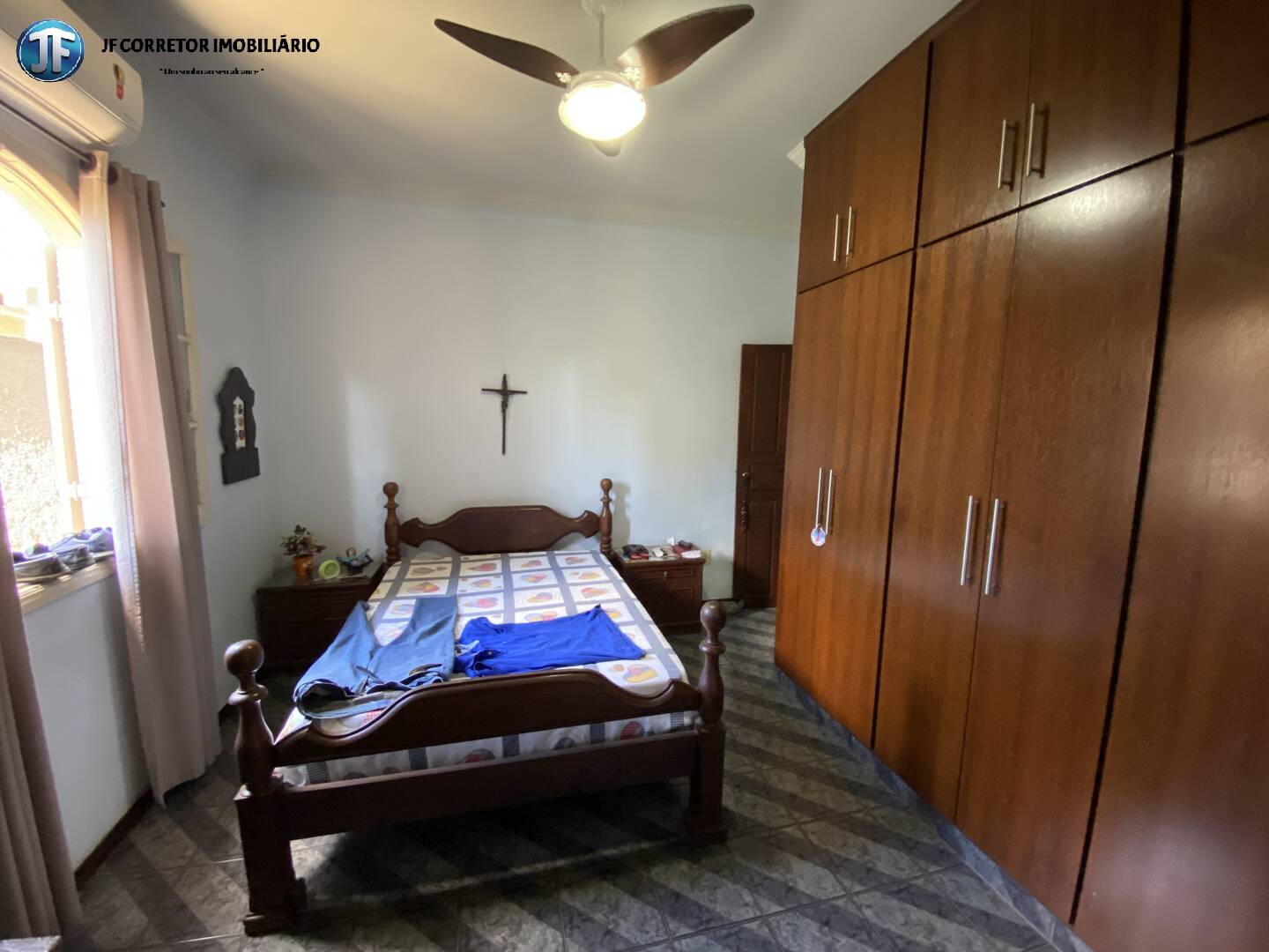 Casa à venda com 3 quartos, 242m² - Foto 31