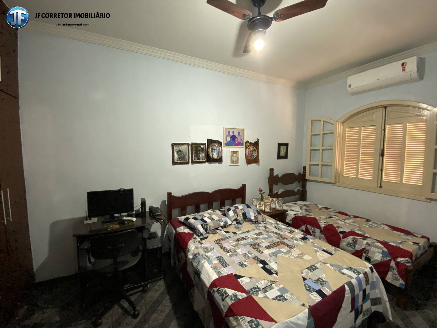 Casa à venda com 3 quartos, 242m² - Foto 6