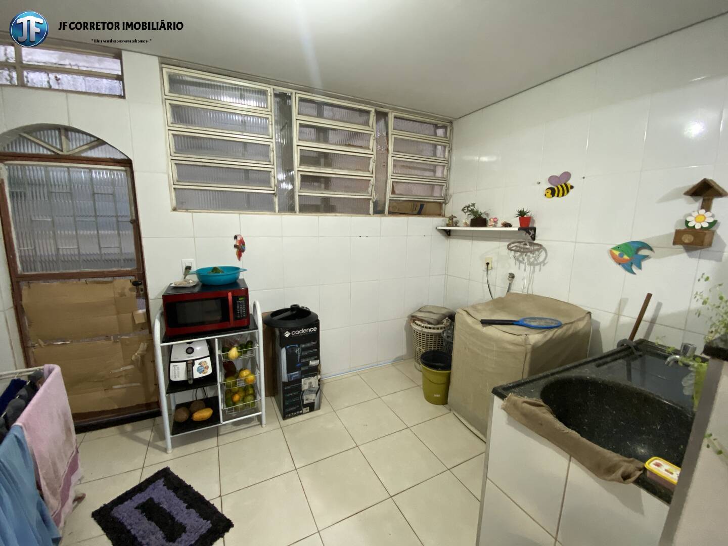 Casa à venda com 3 quartos, 360m² - Foto 10