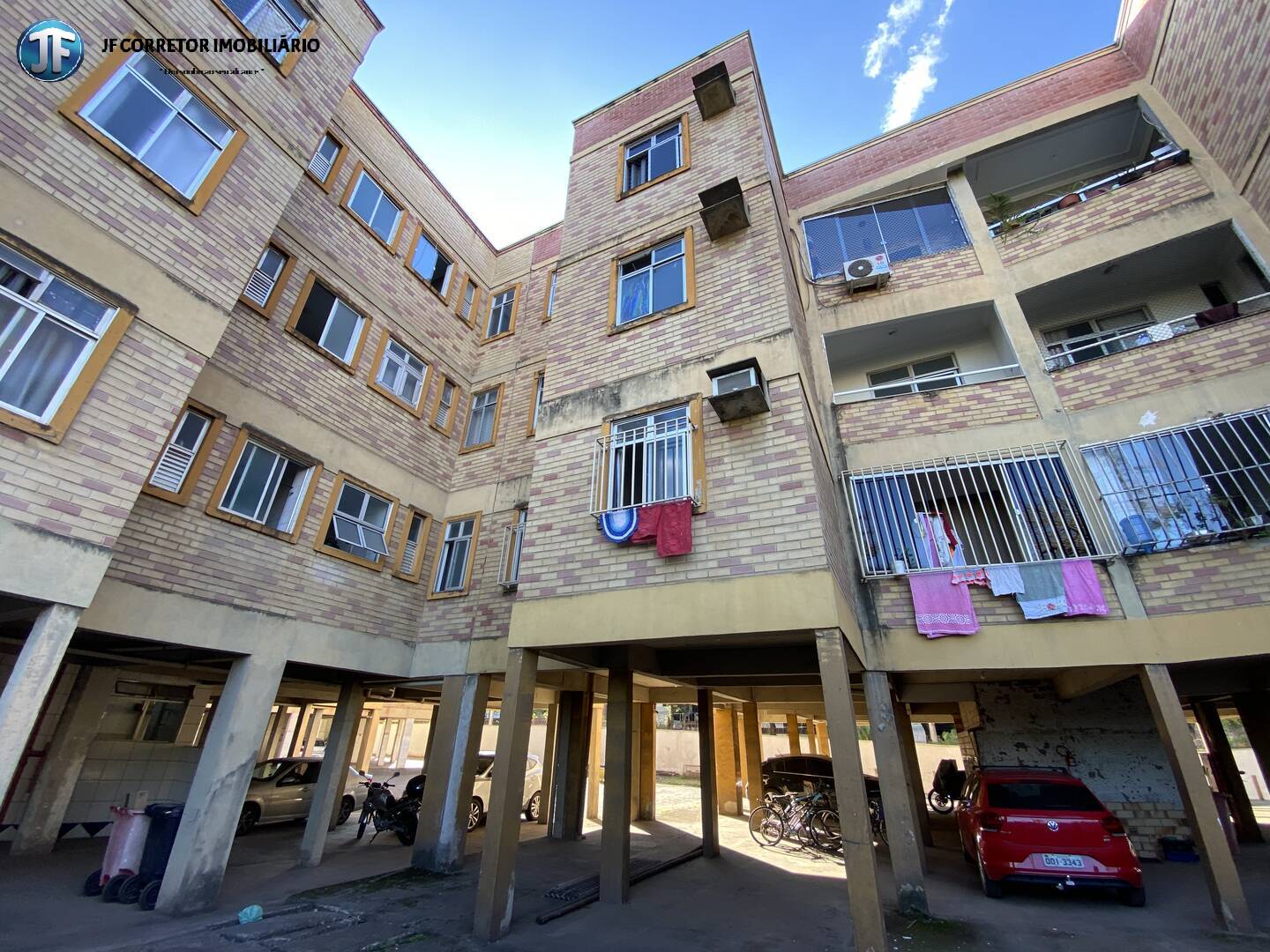 Apartamento à venda com 3 quartos, 80m² - Foto 1