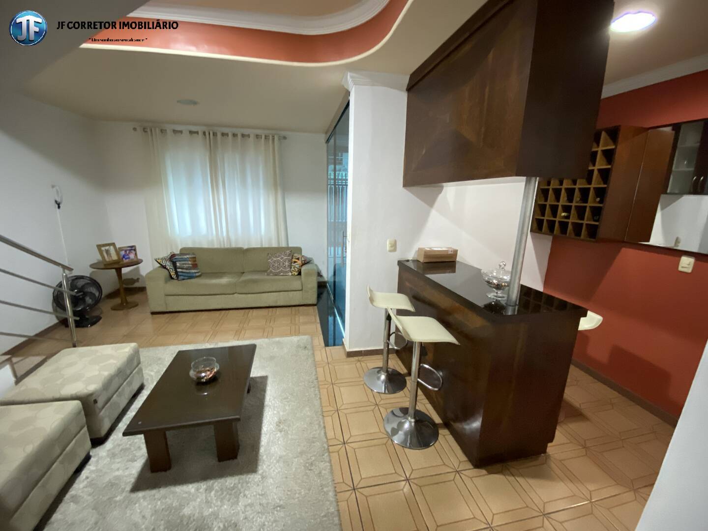 Casa à venda com 3 quartos, 250m² - Foto 11
