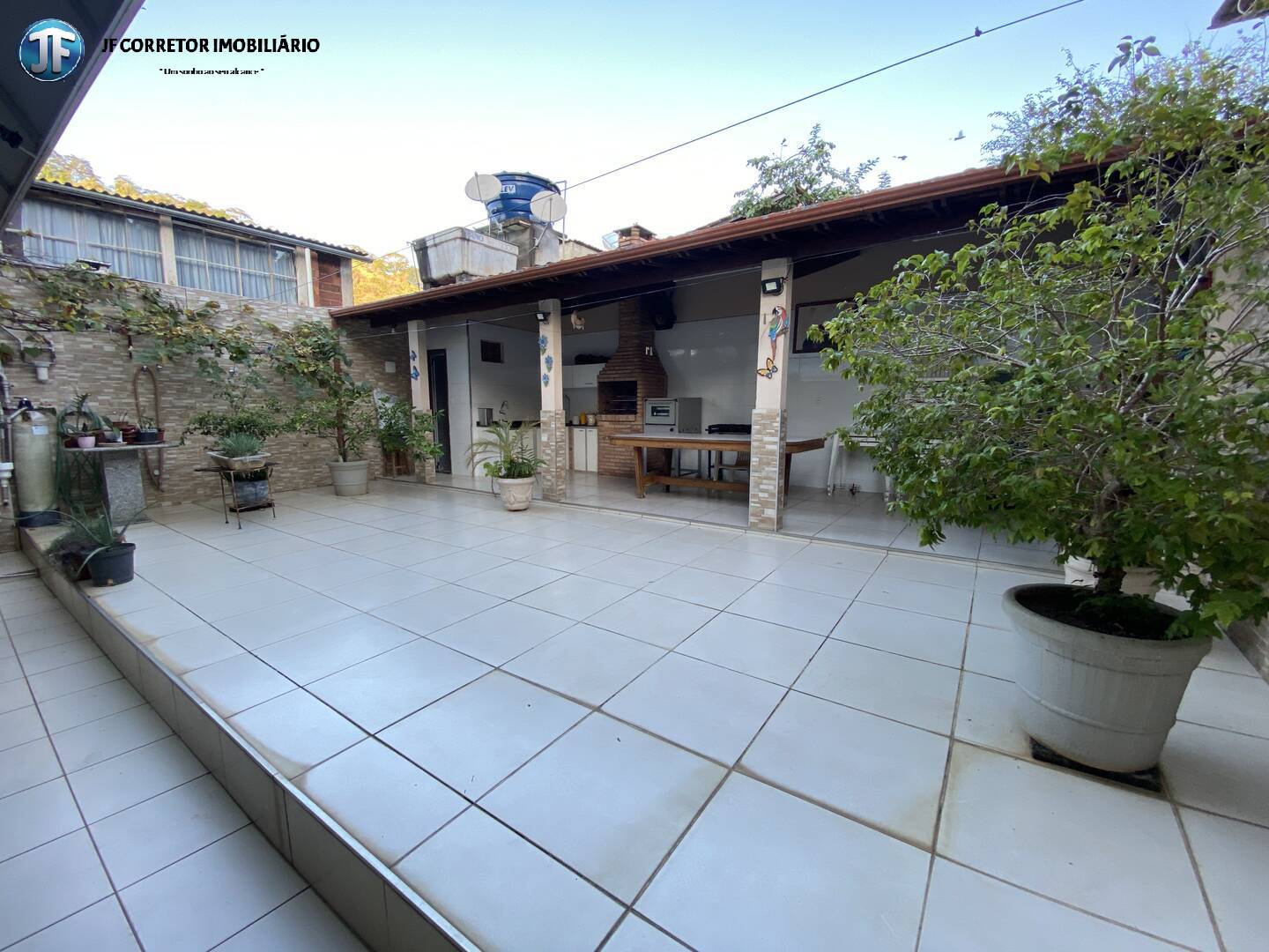 Casa à venda com 3 quartos, 250m² - Foto 14