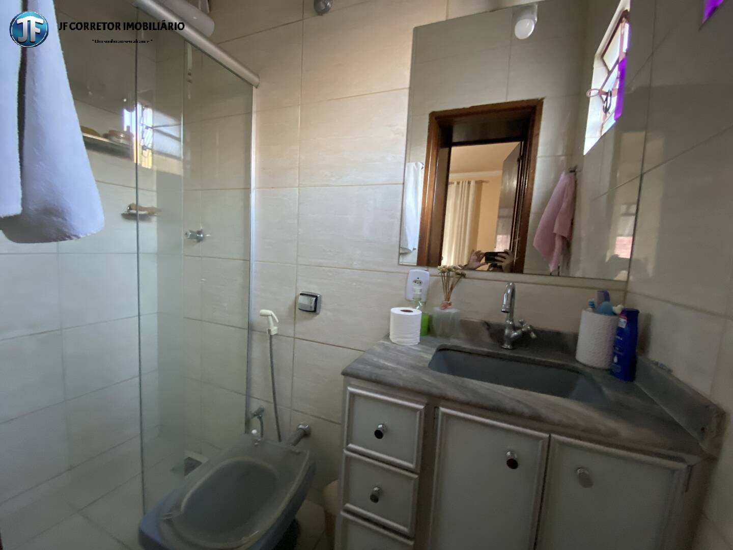 Casa à venda com 3 quartos, 250m² - Foto 20