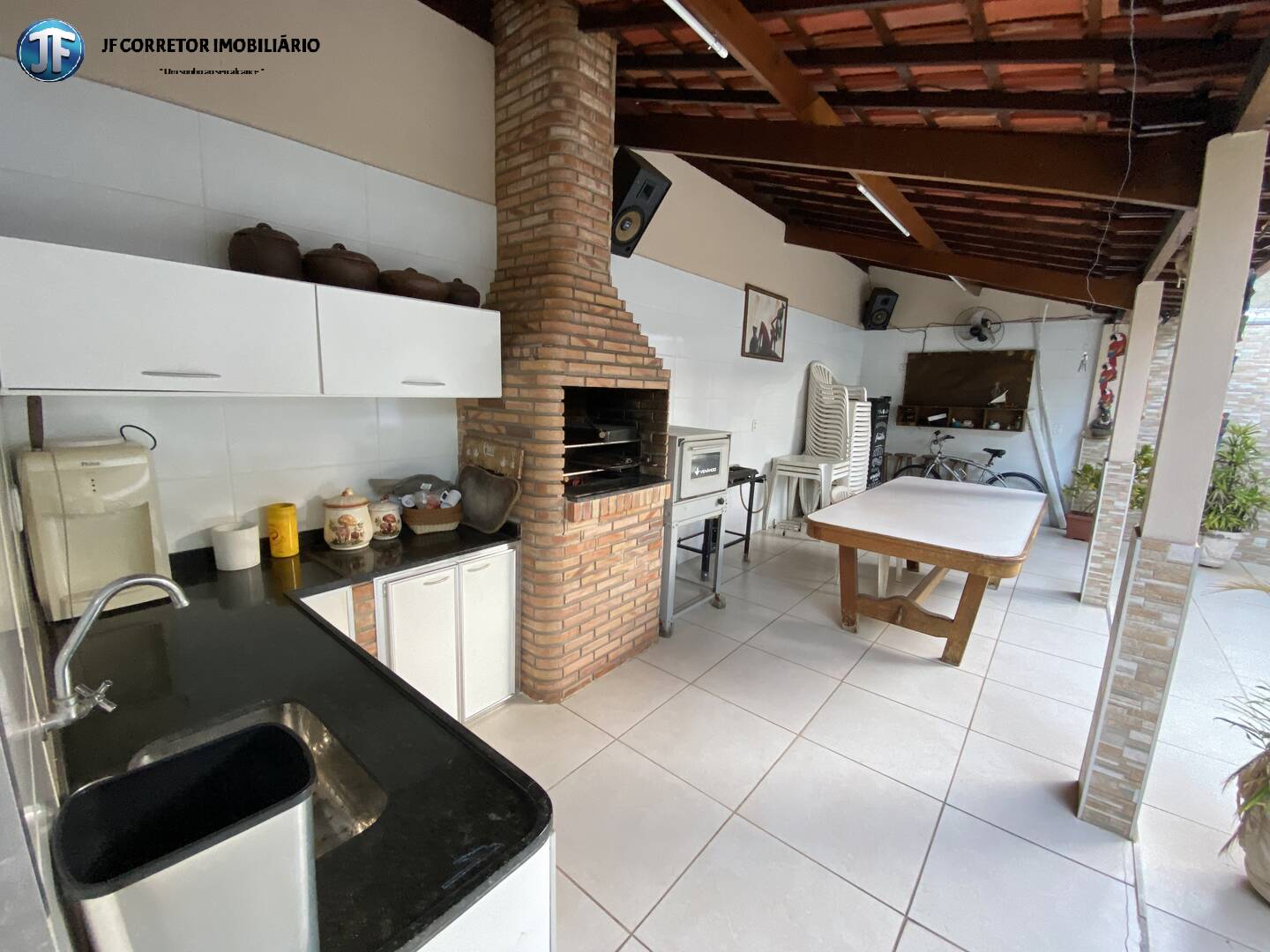 Casa à venda com 3 quartos, 250m² - Foto 24