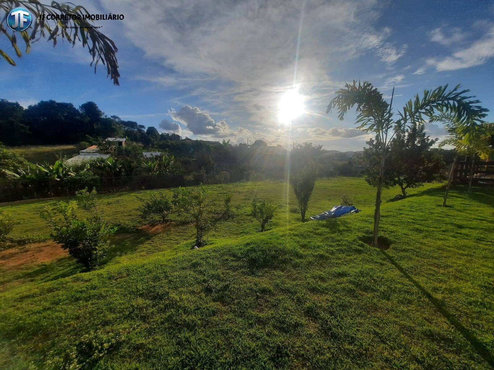Sítio à venda com 3 quartos, 2100m² - Foto 13