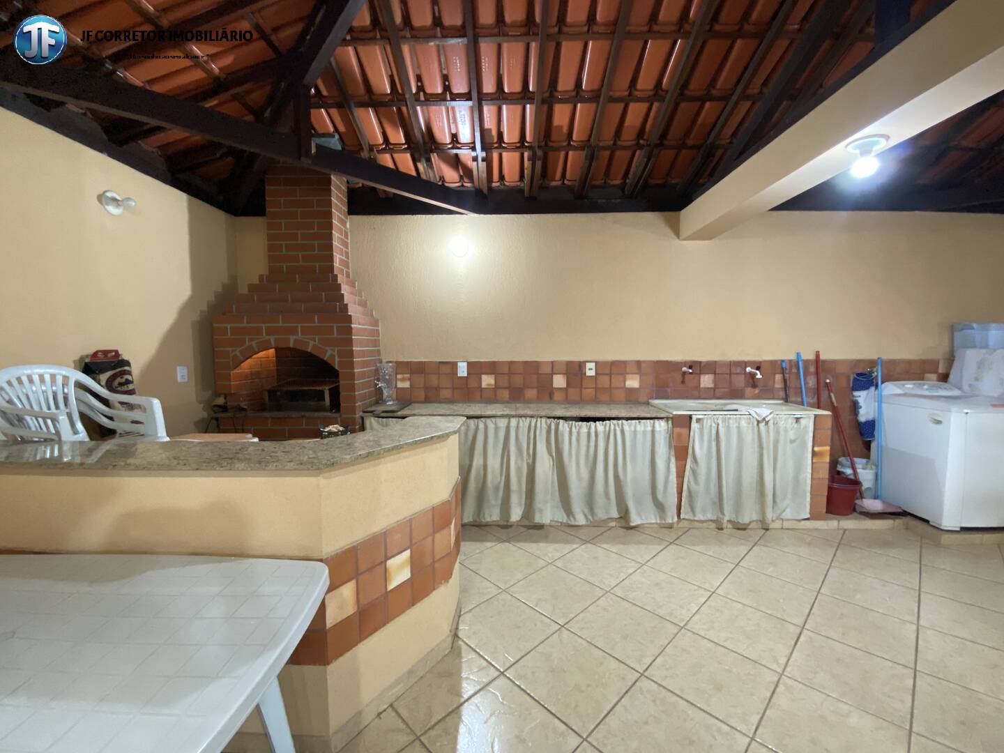 Casa à venda com 3 quartos, 320m² - Foto 21