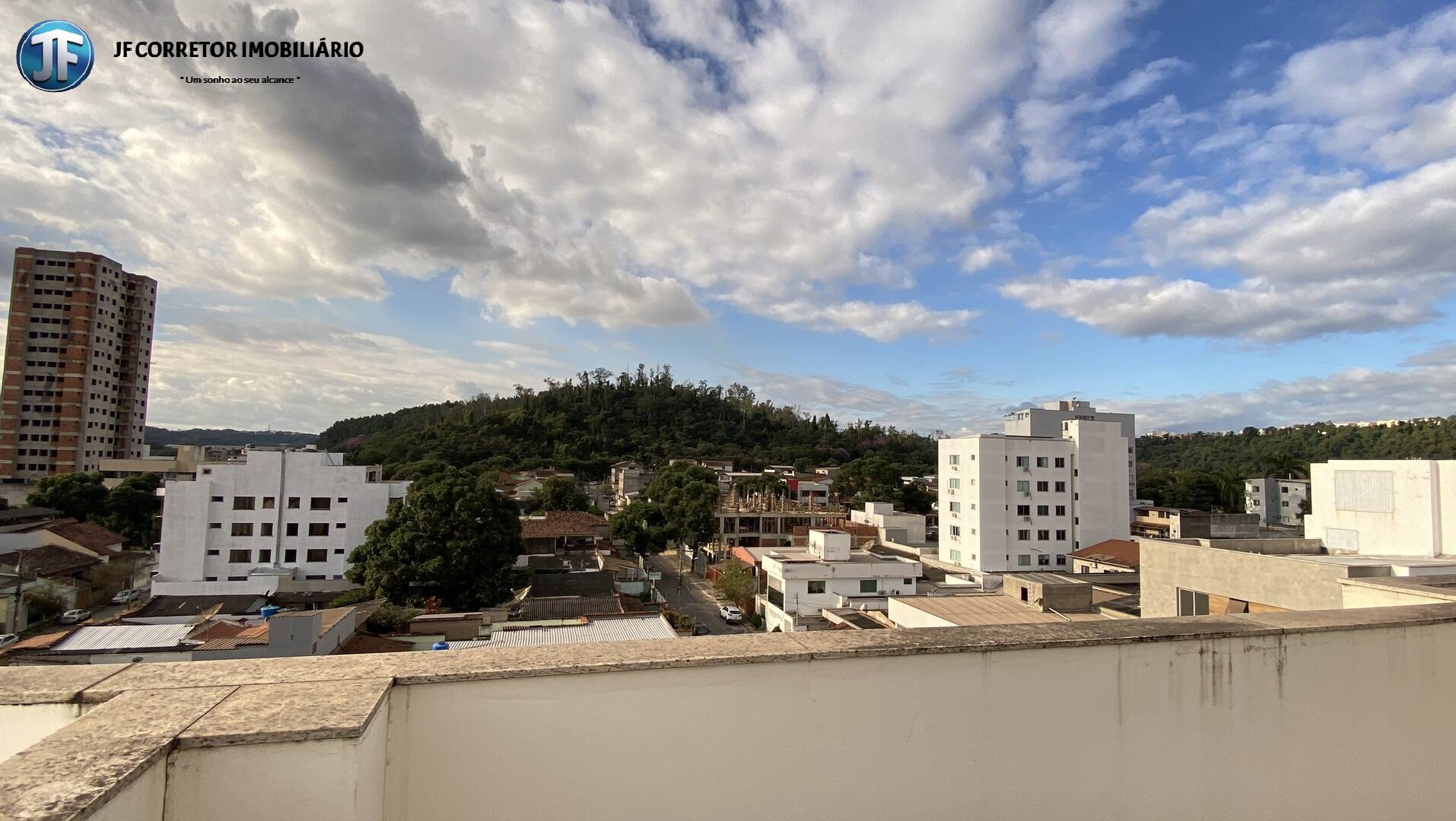 Cobertura à venda com 3 quartos, 220m² - Foto 25