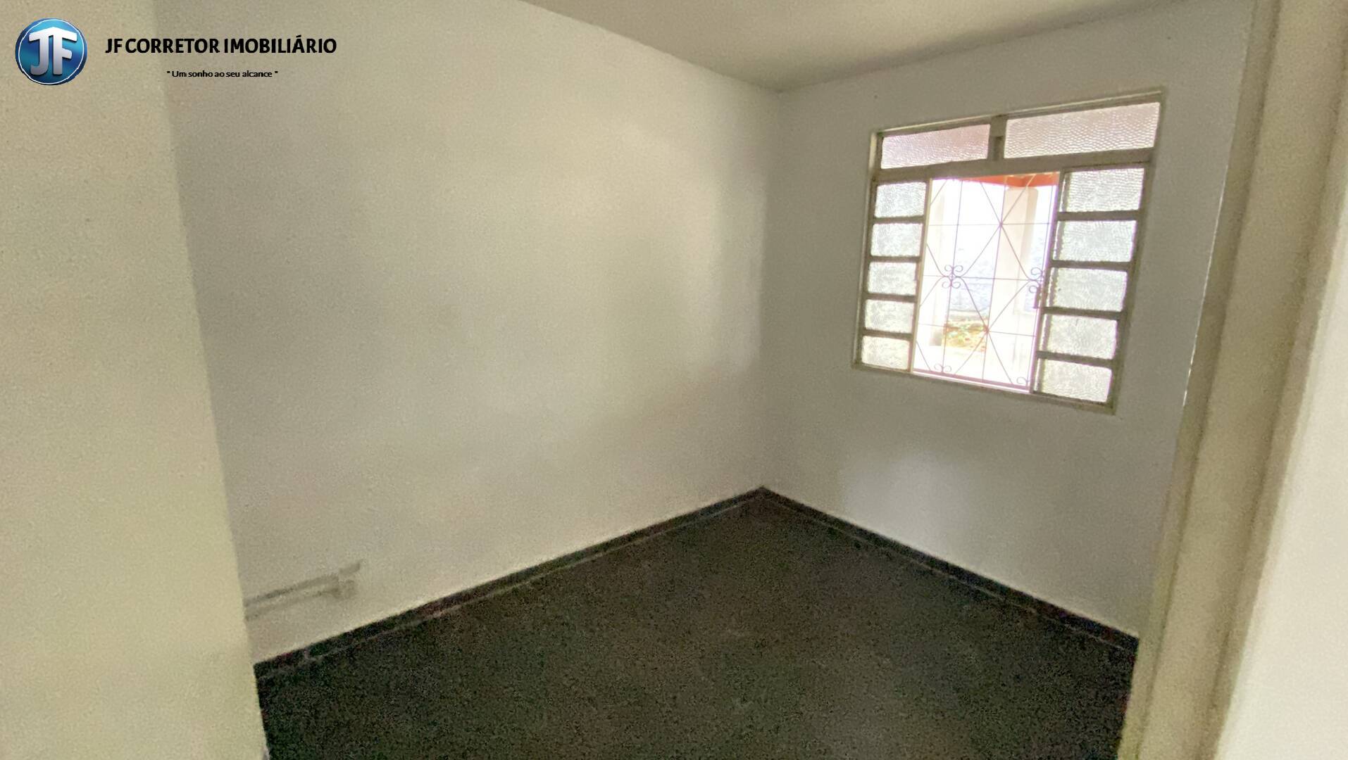 Casa à venda com 3 quartos, 341m² - Foto 11