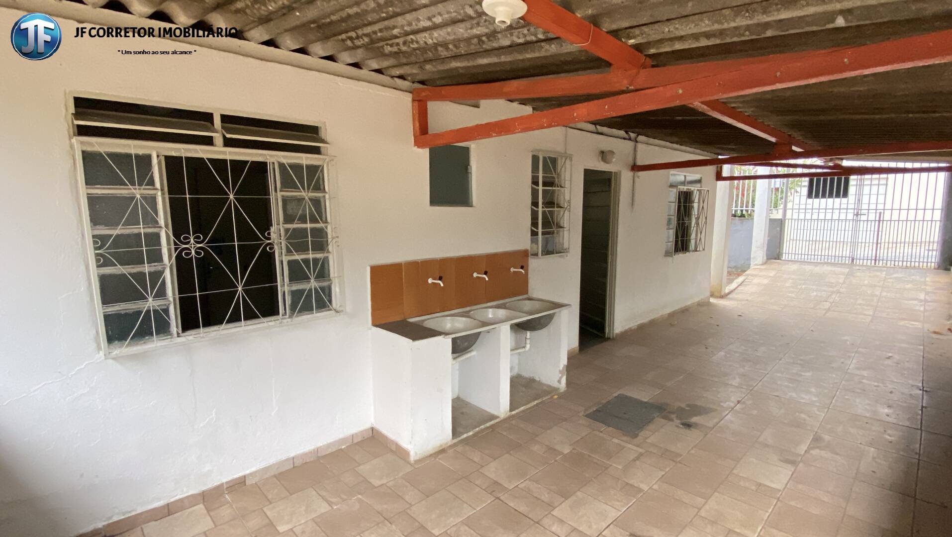 Casa à venda com 3 quartos, 341m² - Foto 12