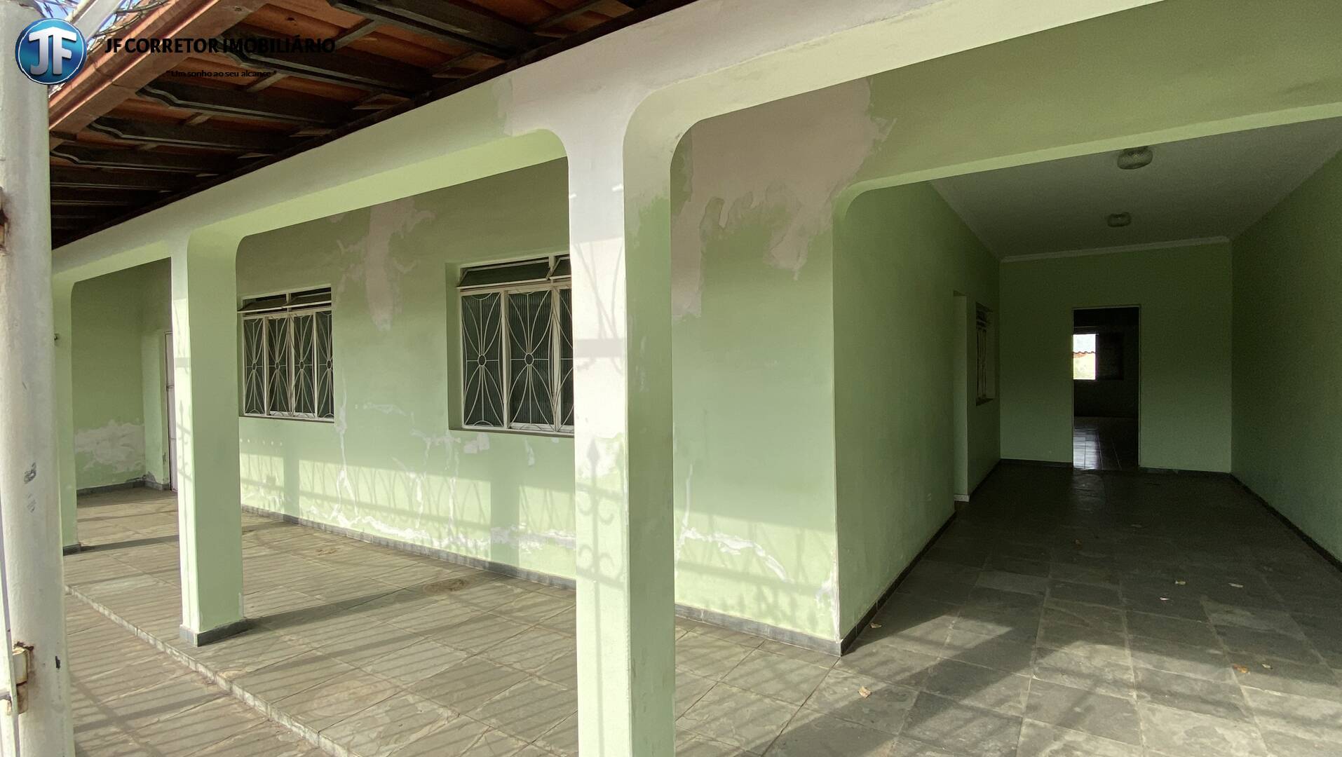 Casa à venda com 5 quartos, 360m² - Foto 3