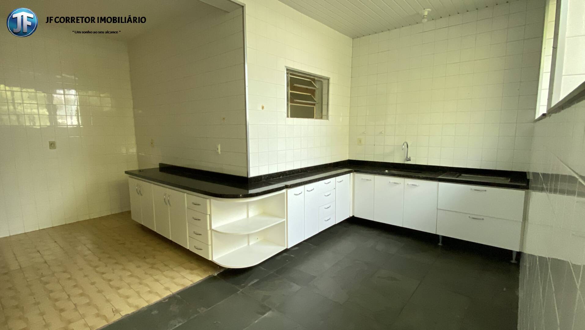 Casa à venda com 5 quartos, 360m² - Foto 17