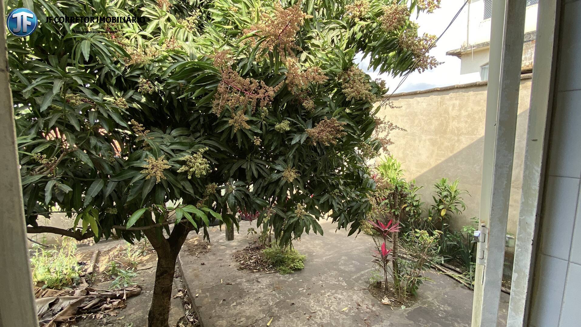 Casa à venda com 5 quartos, 360m² - Foto 18