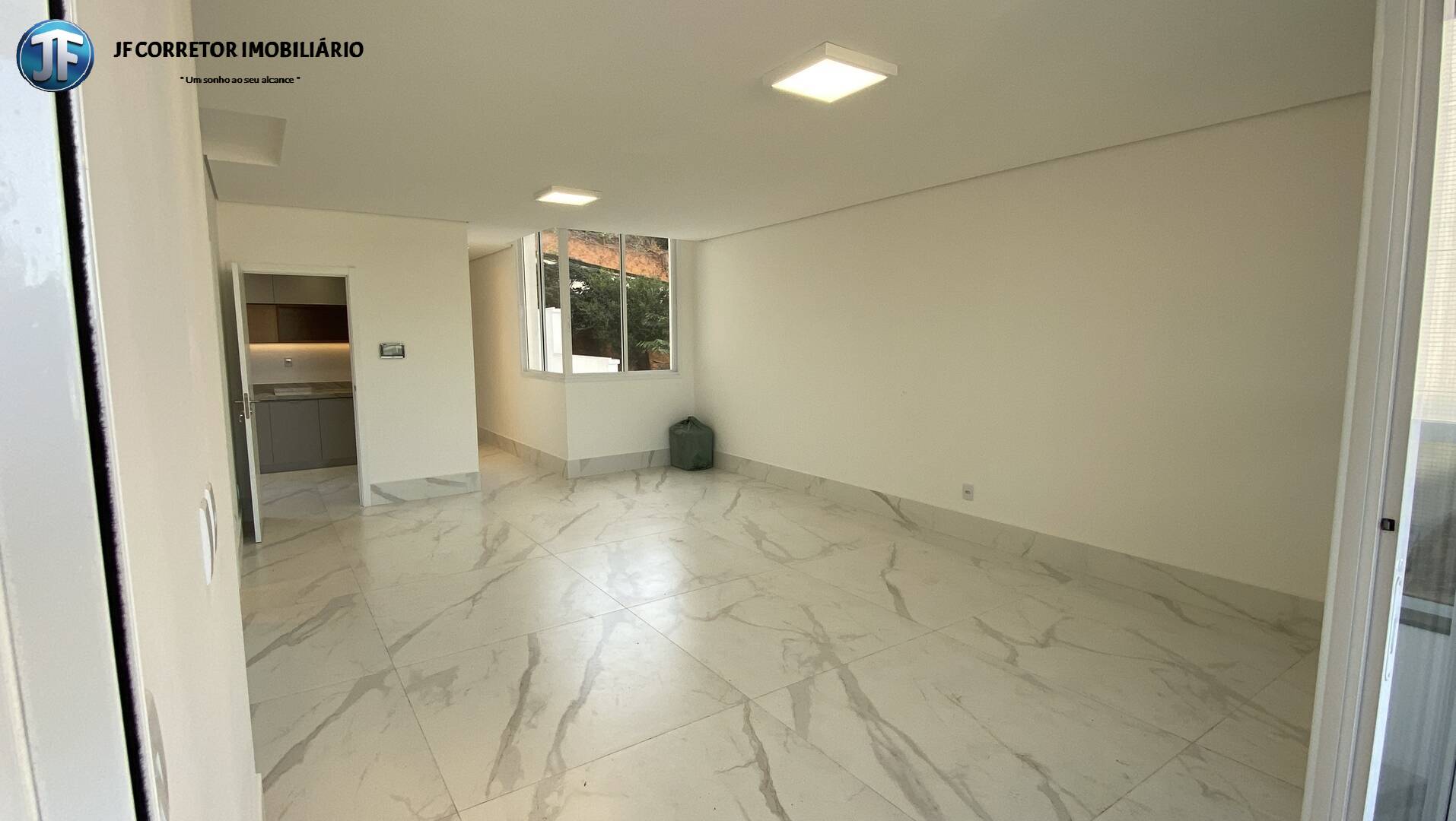Apartamento à venda com 3 quartos, 150m² - Foto 5