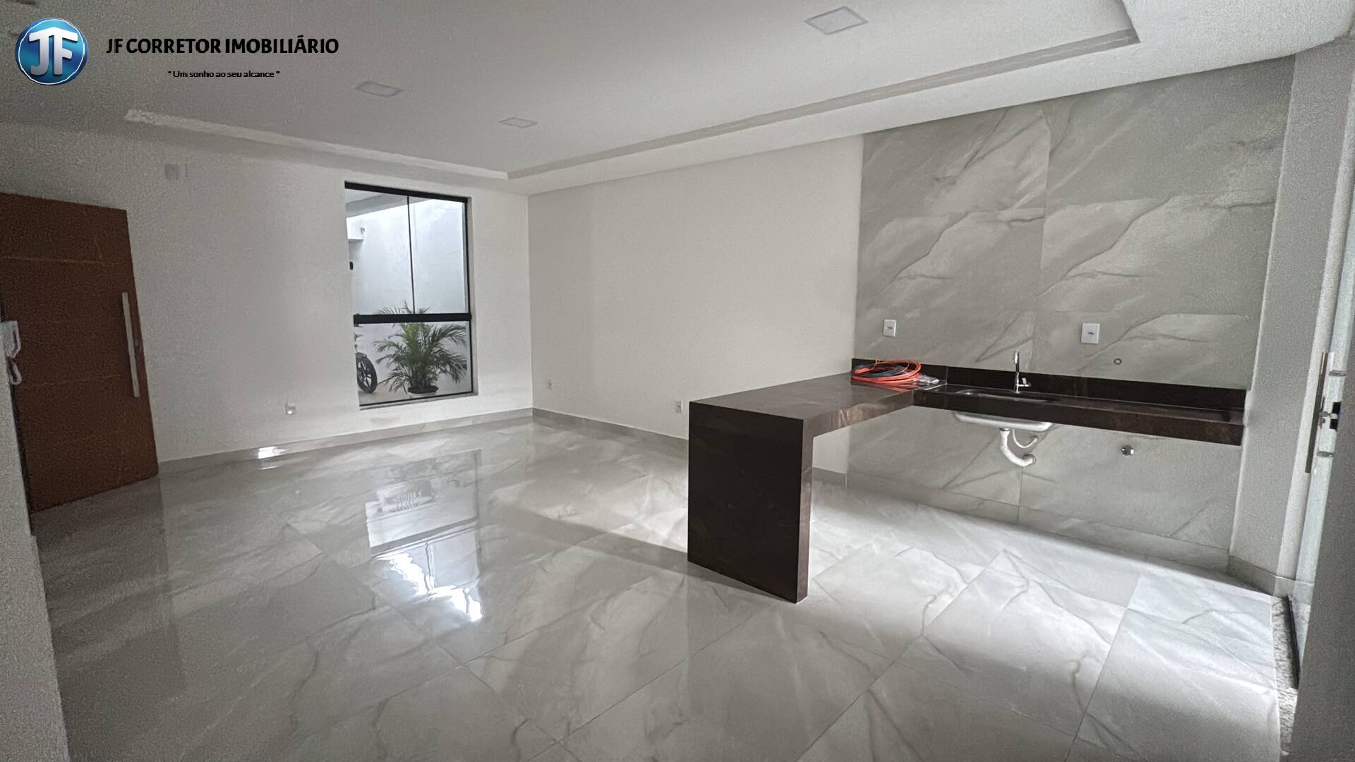 Apartamento à venda com 3 quartos, 114m² - Foto 2