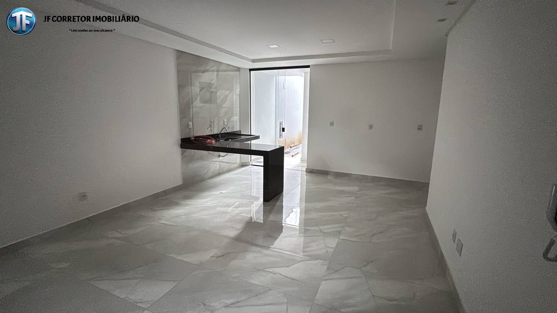 Apartamento à venda com 3 quartos, 114m² - Foto 3