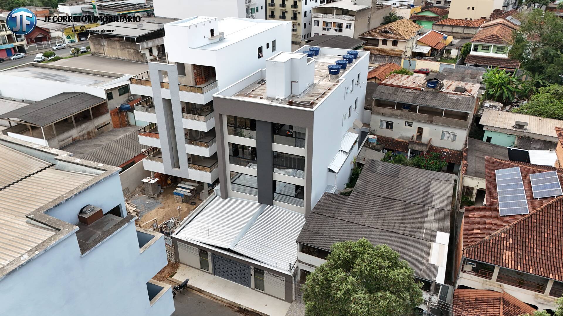 Apartamento à venda com 3 quartos, 114m² - Foto 1