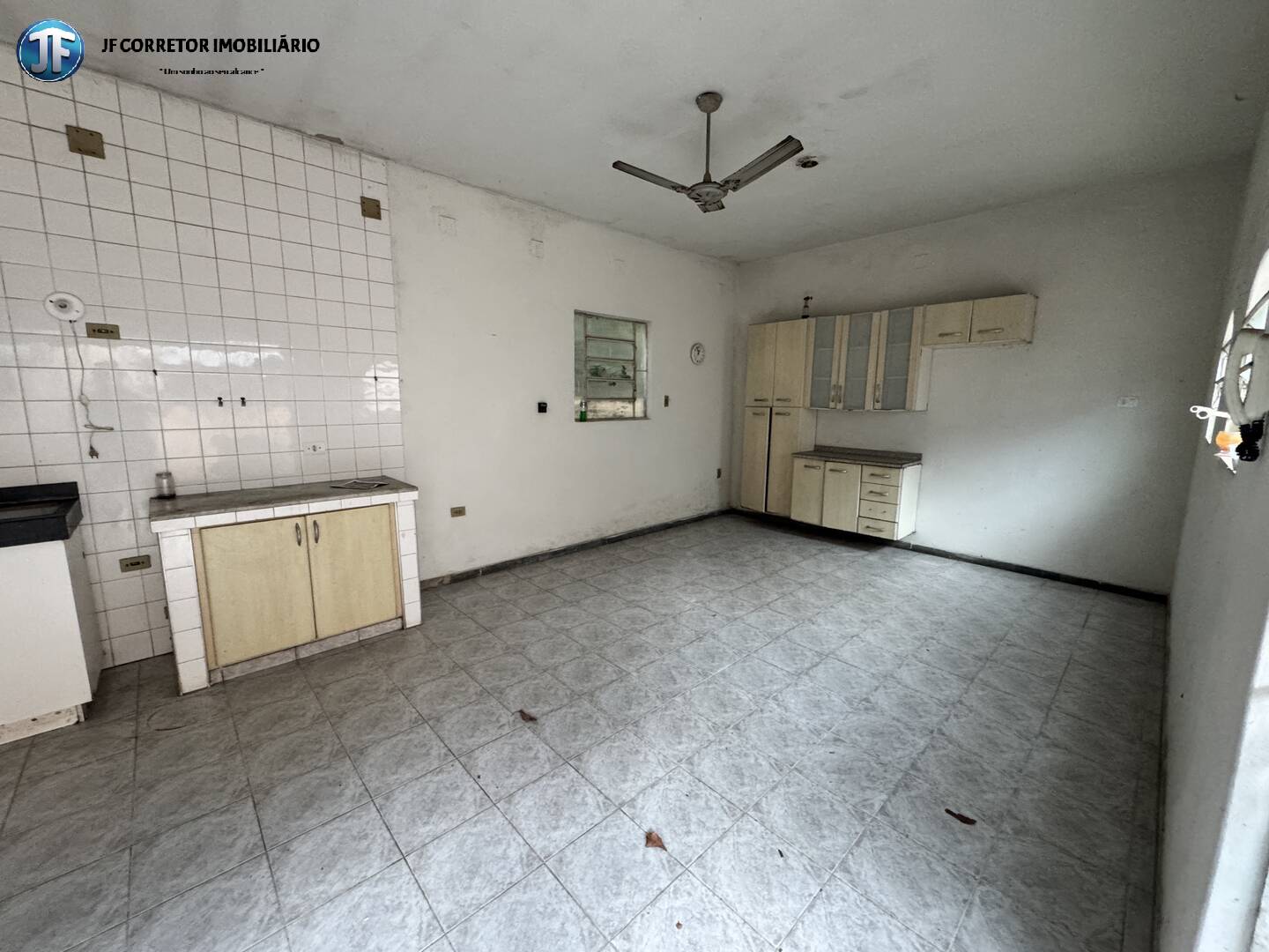 Casa à venda com 3 quartos, 324m² - Foto 11