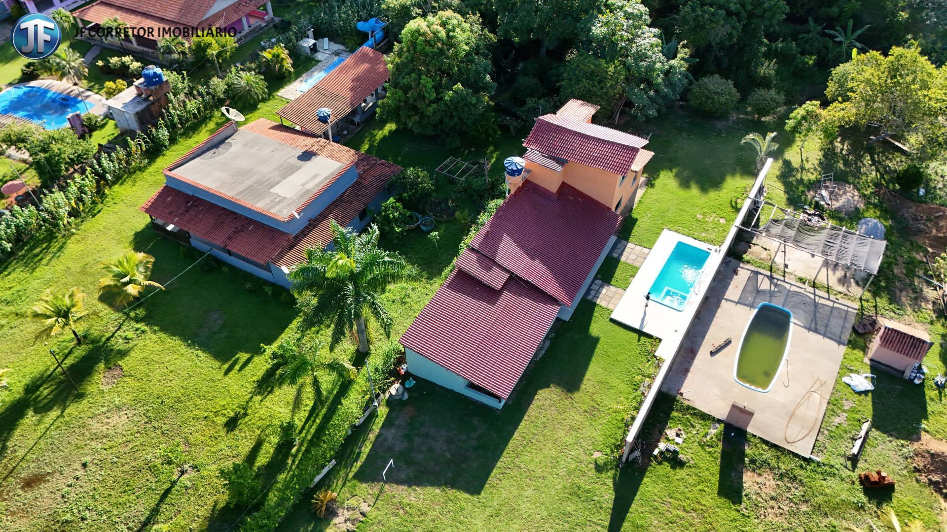 Sítio, 5 quartos, 1000 m² - Foto 3