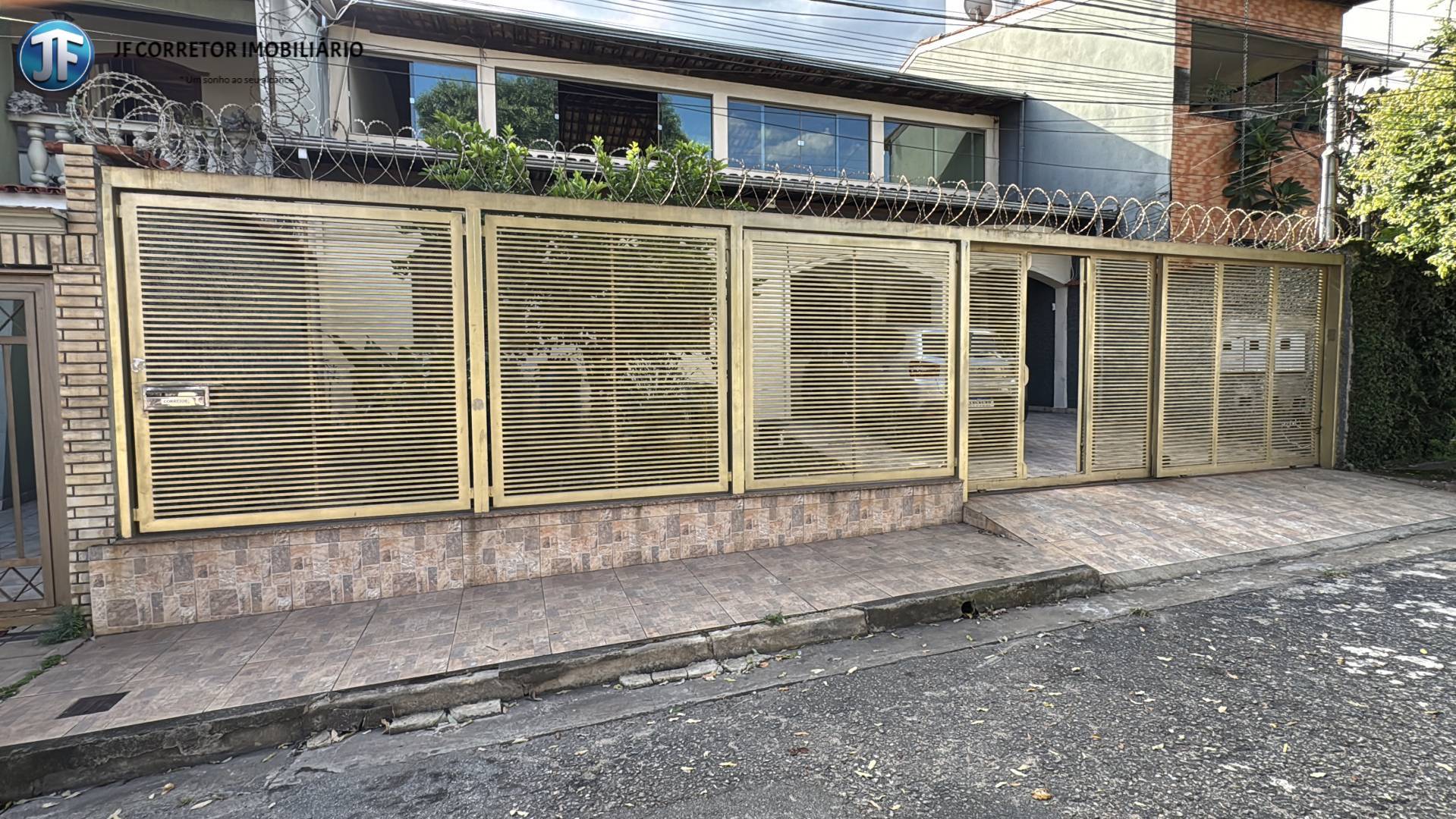 Casa, 7 quartos, 400 m² - Foto 1