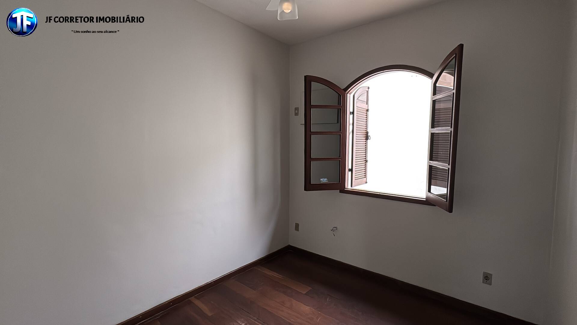 Casa, 5 quartos, 290 m² - Foto 4
