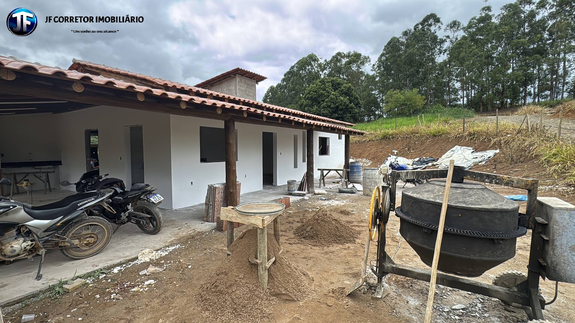 Sítio, 3 quartos, 1560 m² - Foto 2