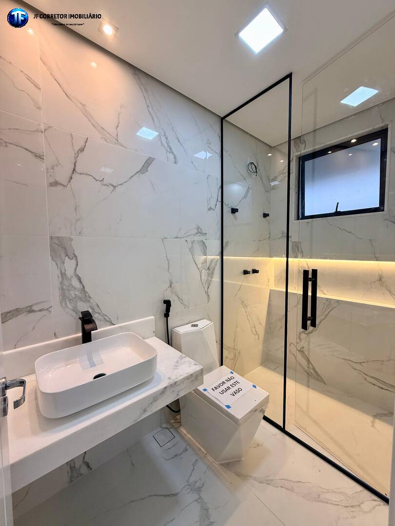 Casa, 3 quartos, 200 m² - Foto 4