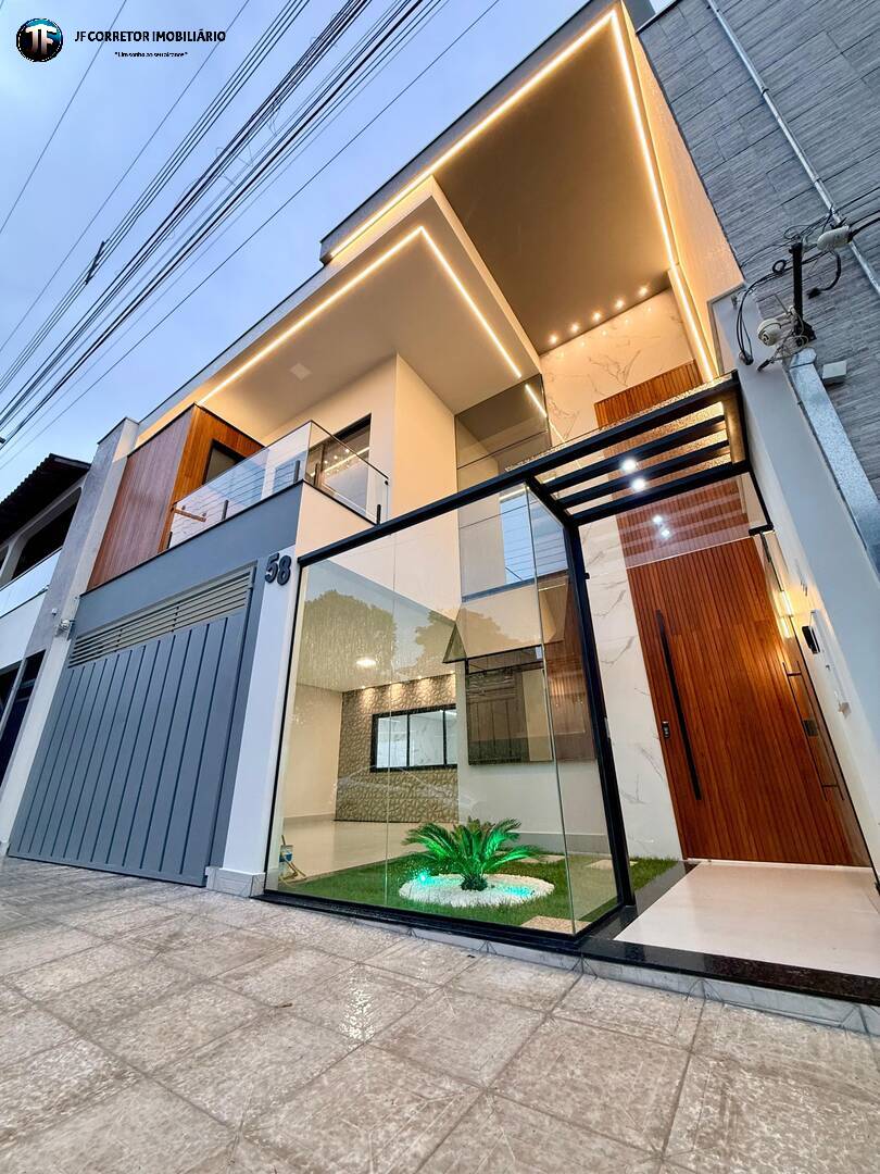 Casa, 3 quartos, 200 m² - Foto 1